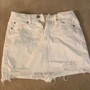 American Eagle White Denim Skirt